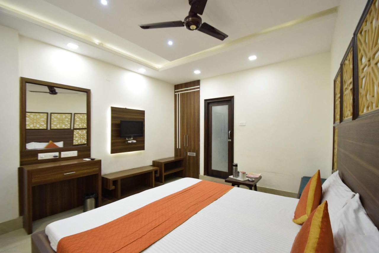 Hotel Atlantic Alwar Buitenkant foto